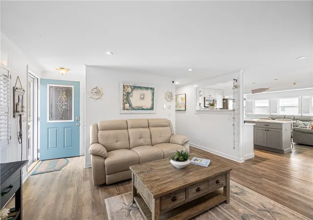 5th image of 35 Willow Ave, Narragansett, RI 02882 | MLS# 1414570