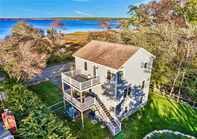 Homes for sale in South Kingstown, RI | 608 Wordens Pond Rd, South Kingstown, RI 02879 | MLS# 1414885