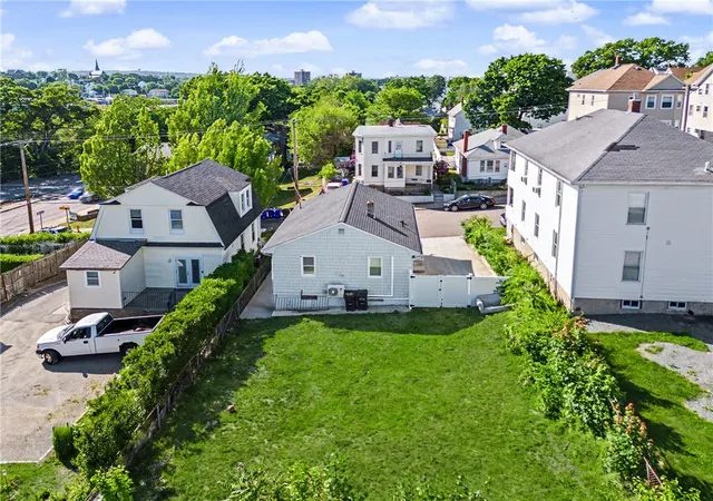 Homes for sale in Pawtucket, RI | 15 Beechwood Ave, Pawtucket, RI 02860 | MLS# 1414893