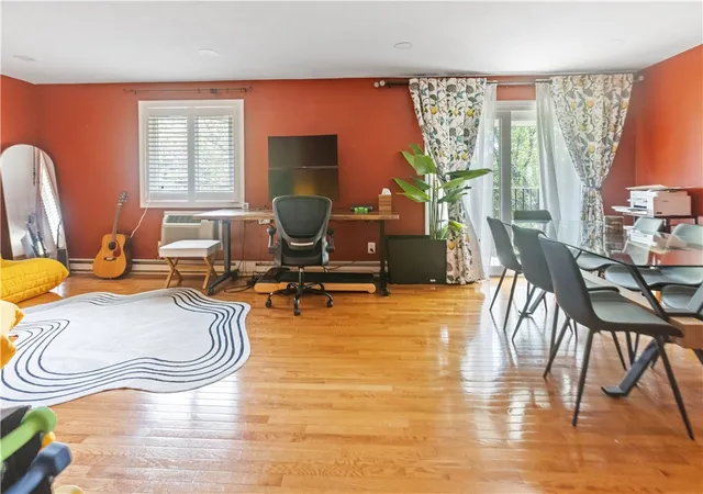 Homes for sale in Lincoln, RI | 117 John St #11, Lincoln, RI 02865 | MLS# 1414166