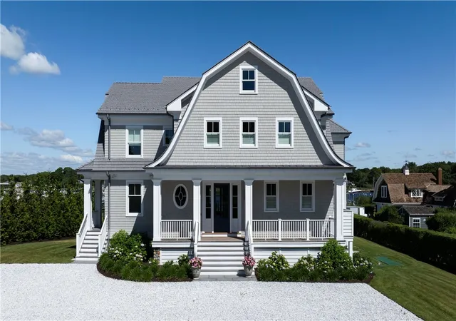 Homes for sale in Westerly, RI | 39 Avondale Rd, Westerly, RI 02891 | MLS# 1414708