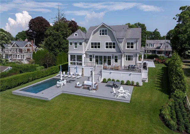 Photo 3 of Single family home for sale at 39 Avondale Rd, Westerly, RI 02891 | MLS# 1414708 | Listing updated on 2026-06-22