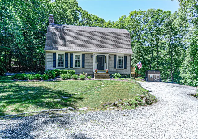 2nd image of 132 Sheffield Hill Rd, Exeter, RI 02882 | MLS# 1414881