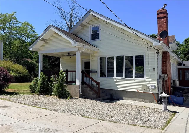 Homes for sale in Lincoln, RI | 398 Great Rd, Lincoln, RI 02865 | MLS# 1414582