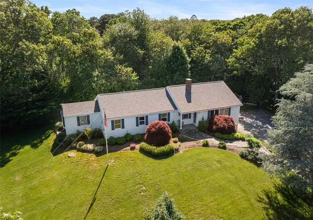 Homes for sale in South Kingstown, RI | 251 Succotash Rd, South Kingstown, RI 02879 | MLS# 1414733