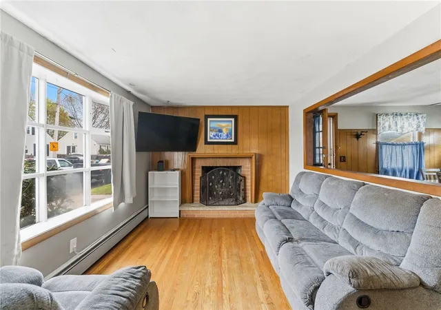 Homes for sale in Pawtucket, RI | 5 Poirier St, Pawtucket, RI 02861 | MLS# 1415011