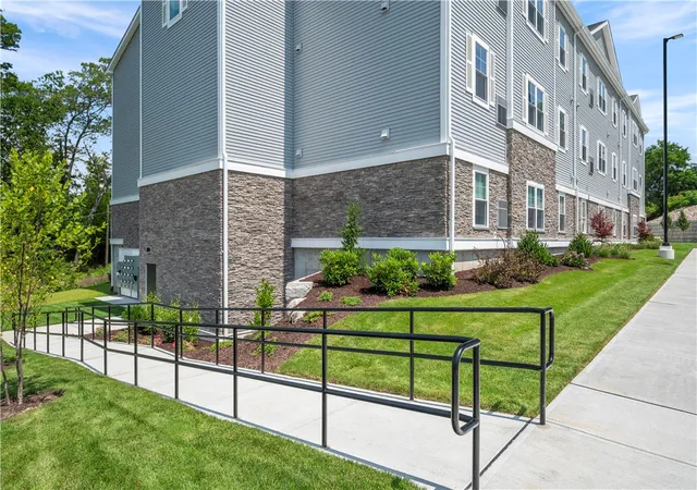 Homes for sale in North Smithfield, RI | 36 Old Louisquisset Pike #109, North Smithfield, RI 02896 | MLS# 1415020