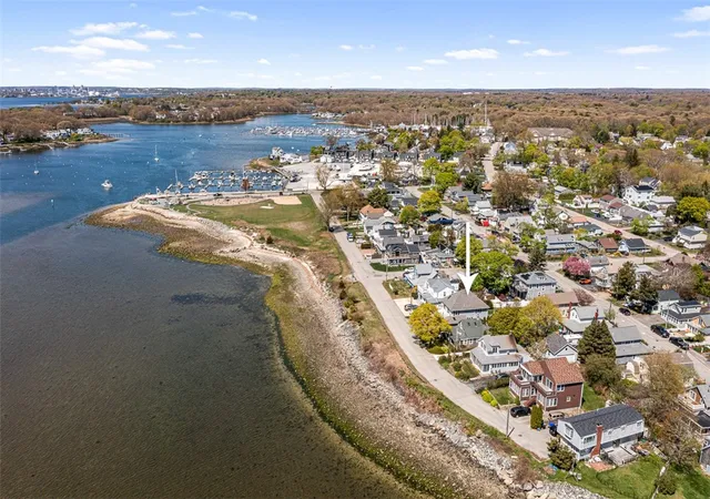 28th image of 15 Shore Dr, Barrington, RI 02806 | MLS# 1414930