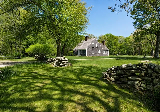 2nd image of 307 Stony Fort Rd, Saunderstown, RI 02874 | MLS# 1413202