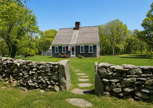 3rd image of 307 Stony Fort Rd, Saunderstown, RI 02874 | MLS# 1413202