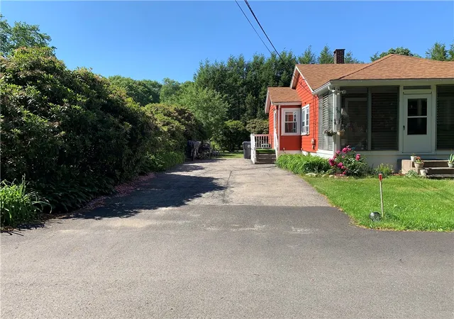 Homes for sale in Cumberland, RI | 28 Old Reservoir Rd, Cumberland, RI 02864 | MLS# 1414853