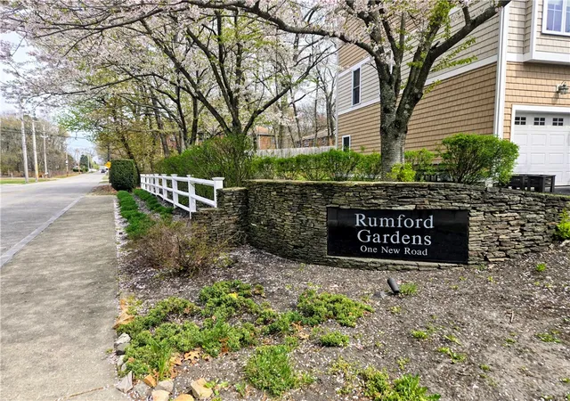 Homes for sale in East Providence, RI | 1 New Rd #B2, East Providence, RI 02916 | MLS# 1414963