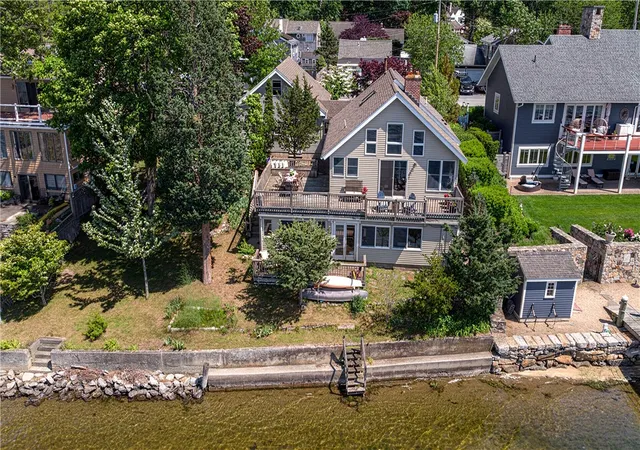 Homes for sale in Barrington, RI | 63 Teed Ave, Barrington, RI 02806 | MLS# 1414995
