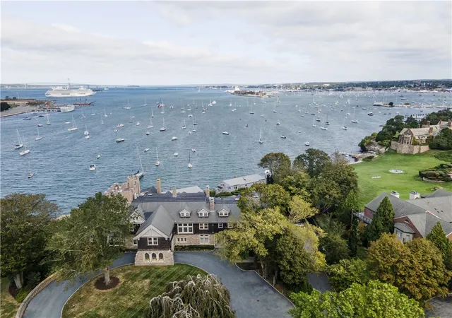 2nd image of 127 Harrison Ave #2, Newport, RI 02840 | MLS# 1415043