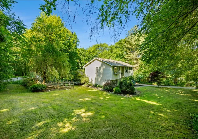 34th image of 233 Old Oxford Rd, North Smithfield, RI 02896 | MLS# 1414848