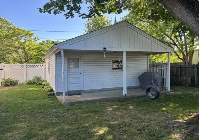 Photo 4 of Sale Pending at 110 Laurens St, Cranston, RI 02910 | MLS# 1410753 | Listing updated on 2026-08-20
