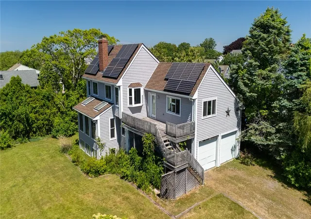 5th image of 39 White Swan Dr, Narragansett, RI 02882 | MLS# 1414977