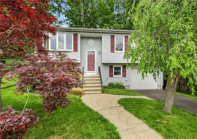 1st image of 1 Jared Ct, North Providence, RI 02911 | MLS# 1415049
