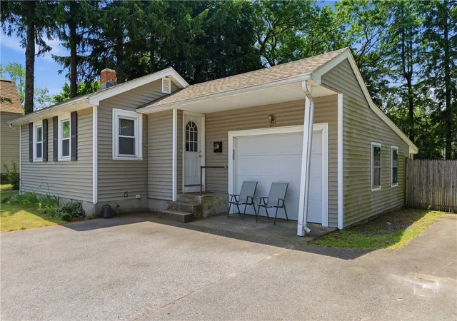 Photo 2 of Sale Pending at 351 Maple St, Warwick, RI 02888 | MLS# 1415078 | Listing updated on 2026-07-06