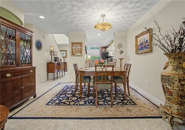 Homes for sale in Lincoln, RI | 5 Wake Robin Rd #3004, Lincoln, RI 02865 | MLS# 1414695