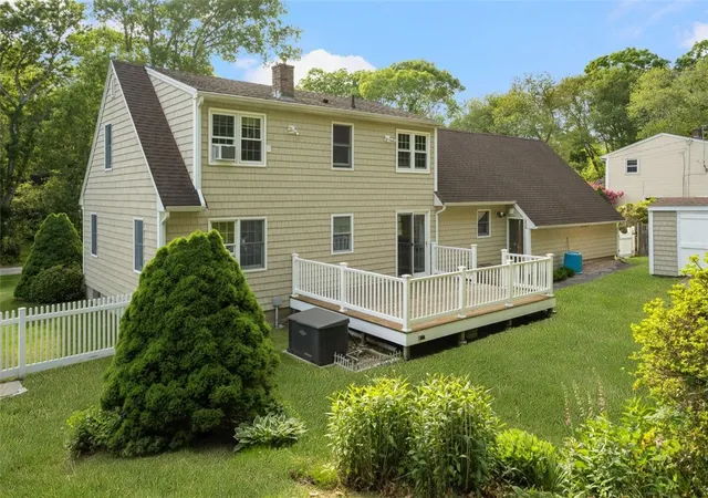 Homes for sale in Charlestown, RI | 14 Driftwood Dr, Charlestown, RI 02813 | MLS# 1414010