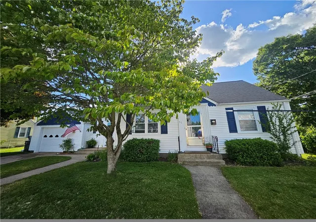 Homes for sale in Pawtucket, RI | 11 Jones Ave, Pawtucket, RI 02861 | MLS# 1413752