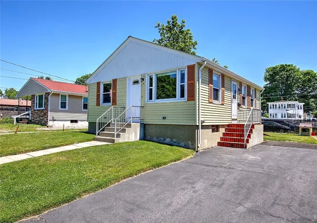 2nd image of 9 Custer Ave, Johnston, RI 02919 | MLS# 1414564