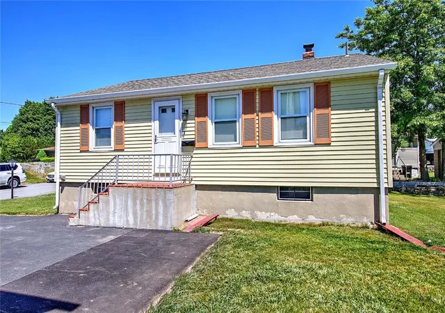 35th image of 9 Custer Ave, Johnston, RI 02919 | MLS# 1414564