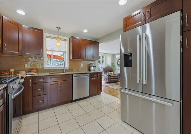 Photo 4 of Sale Pending at 80 Circuit Dr, Riverside, RI 02915 | MLS# 1415197 | Listing updated on 2026-08-25