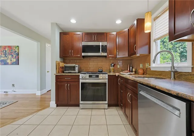 Photo 5 of Sale Pending at 80 Circuit Dr, Riverside, RI 02915 | MLS# 1415197 | Listing updated on 2026-08-25