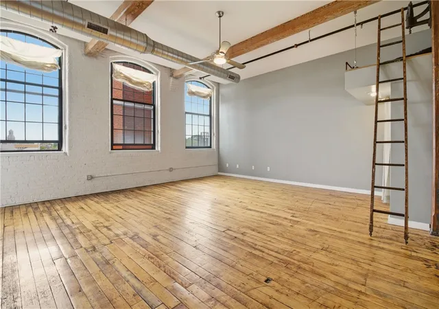 Homes for sale in Pawtucket, RI | 28 Bayley St St #406, Pawtucket, RI 02860 | MLS# 1415148