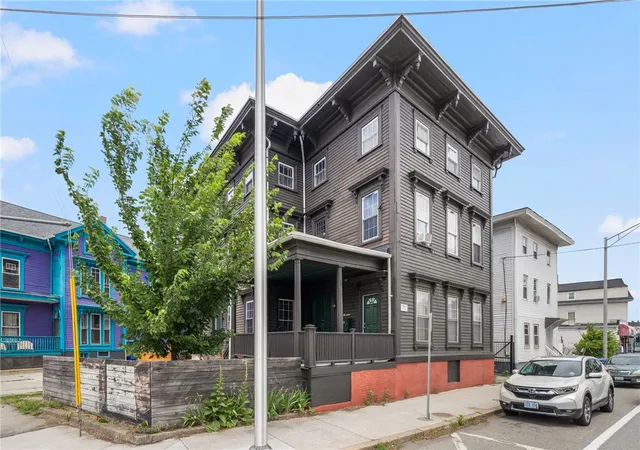3rd image of 123 Elmwood Ave, Providence, RI 02907 | MLS# 1415238