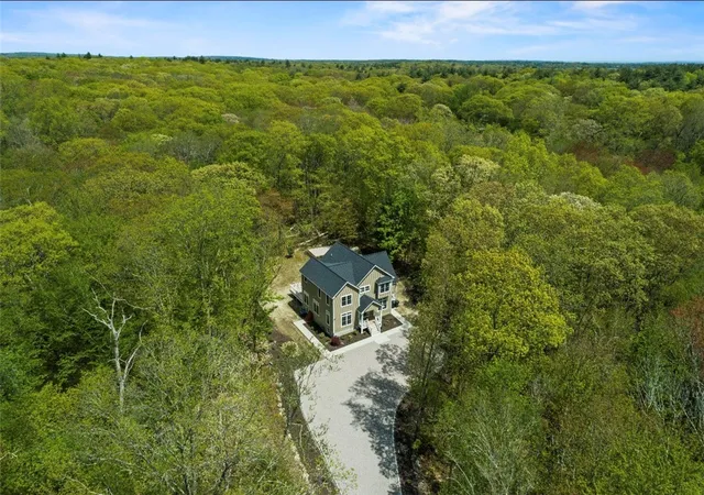 Homes for sale in North Kingstown, RI | 161 Stony Ln, North Kingstown, RI 02852 | MLS# 1415250