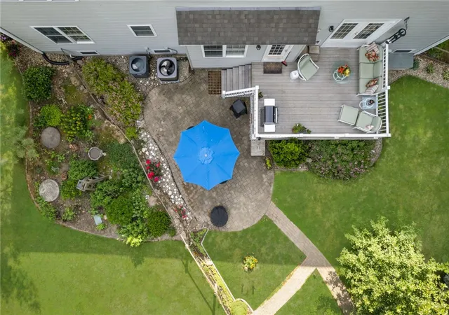 Homes for sale in East Greenwich, RI | 220 Moosehorn Rd, East Greenwich, RI 02818 | MLS# 1414926