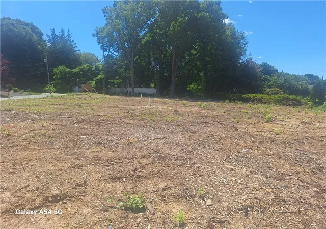 1st image of 0 Kernwood Ave, Johnston, RI 02919 | MLS# 1415255