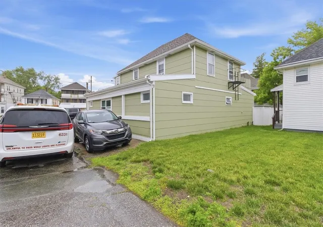 3rd image of 20 Oakton St, Woonsocket, RI 02895 | MLS# 1414616