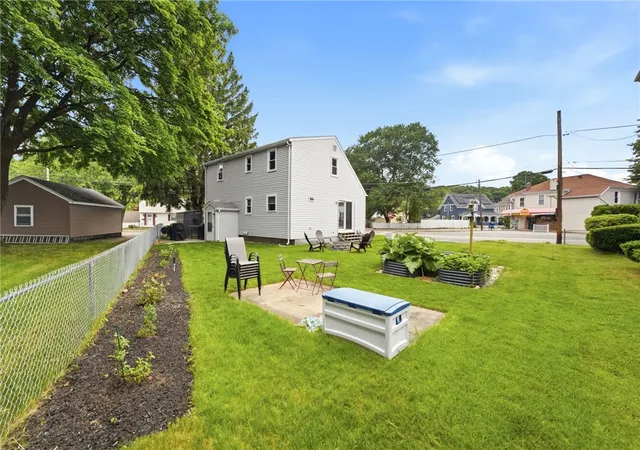 Homes for sale in Lincoln, RI | 21 Portland St, Lincoln, RI 02838 | MLS# 1415206