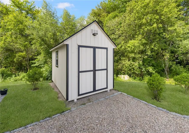 5th image of 40 Lakeworth Ave, Narragansett, RI 02882 | MLS# 1415259
