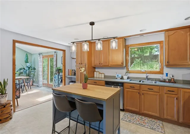 Photo 4 of Sale Pending at 27 Royal Ave, Cranston, RI 02920 | MLS# 1415358 | Listing updated on 2026-07-21