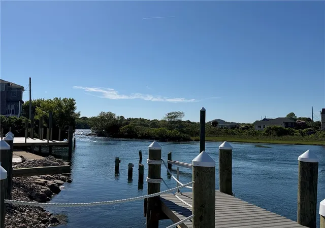 Homes for sale in South Kingstown, RI | 659 Succotash Rd, South Kingstown, RI 02879 | MLS# 1415243