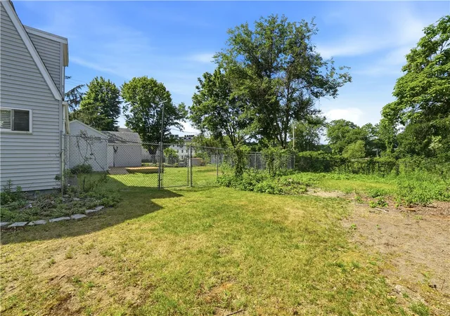 Homes for sale in North Providence, RI | 512 Woonasquatucket Ave, North Providence, RI 02911 | MLS# 1415345