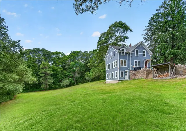 3rd image of 108 Oak St, Hopkinton, RI 02804 | MLS# 1415386