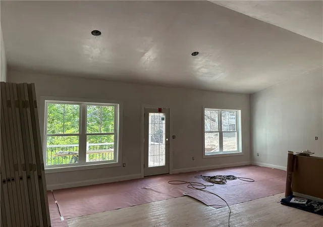 Photo 4 of Sale Pending at 47 Wyndham Way, North Kingstown, RI 02852 | MLS# 1415398 | Listing updated on 2026-06-23