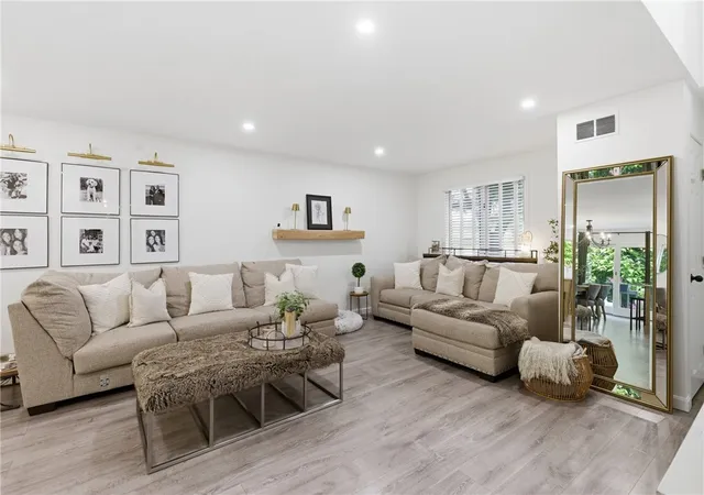 Homes for sale in Cranston, RI | 435 Scituate Ave #2C, Cranston, RI 02921 | MLS# 1415359
