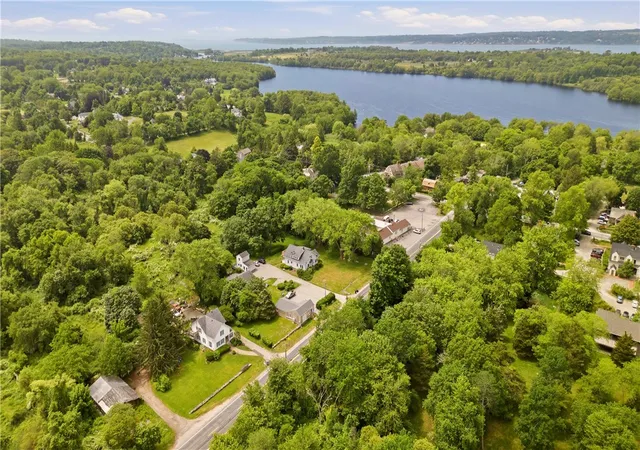 3rd image of 21 East Rd, Tiverton, RI 02878 | MLS# 1415411