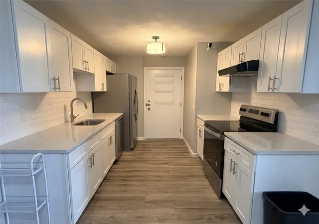 3rd image of 300 Smithfield Rd #B2-24, North Providence, RI 02904 | MLS# 1415480