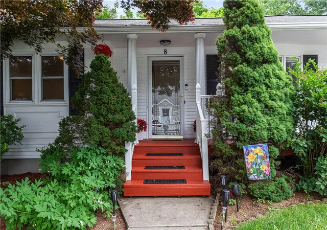 Photo 4 of Sale Pending at 8 Palmer St, Greenville, RI 02828 | MLS# 1414913 | Listing updated on 2026-08-26