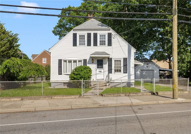 Homes for sale in Pawtucket, RI | 463 Power Rd, Pawtucket, RI 02860 | MLS# 1415501