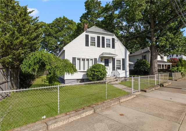 Homes for sale in Pawtucket, RI | 463 Power Rd, Pawtucket, RI 02860 | MLS# 1415501