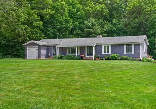 Homes for sale in North Scituate, RI | 293 Byron Randall Rd, North Scituate, RI 02857 | MLS# 1415254